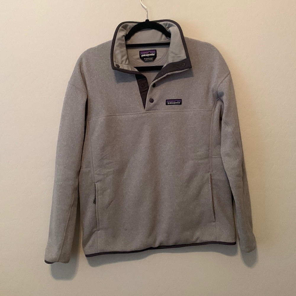 Women’s M Patagonia pullover